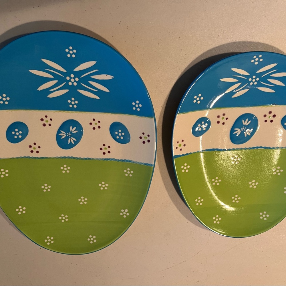 2 Temptations serving plates. Qvc Colorful Floral Patterned Plates